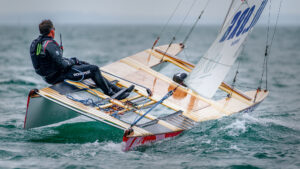 How a blind sailor raced this unique rudderless catamaran around the Isle of Wight